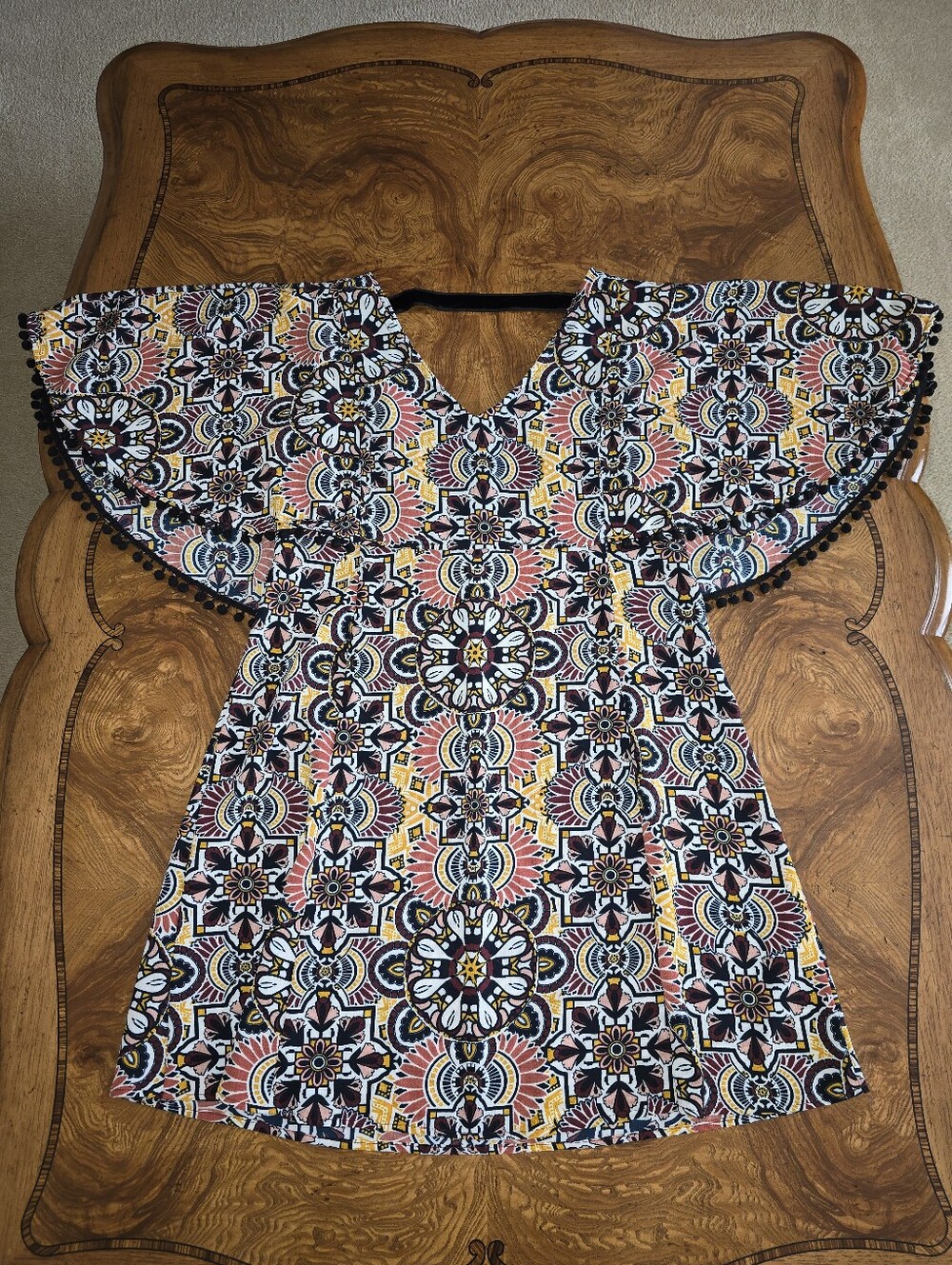 Uncle Frank Boho Mosiac Print V-Neck Kaftan Dress Womens Size M Pom-pom Fringe